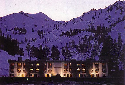 Red Wolf Lodge at Squaw Valley (Squaw Tahoe), Olympic Valley, CA, United States, USA, 