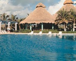 Golden Shores and Crown Paradise Club Cancun, Cancun, Quintana Roo, ZMXQR, Mexico, MEX, 